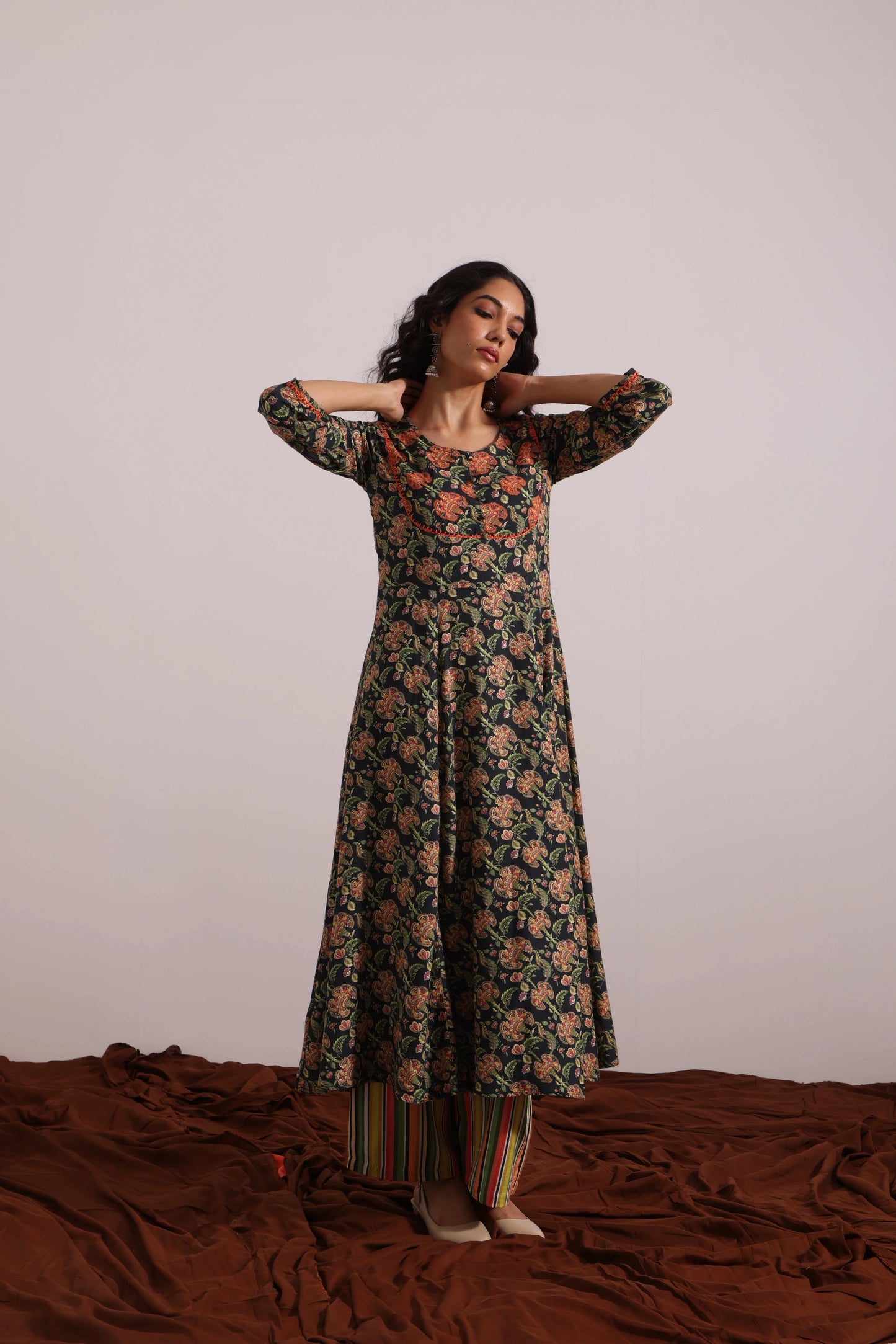 Kaveri in Black - Set of 2