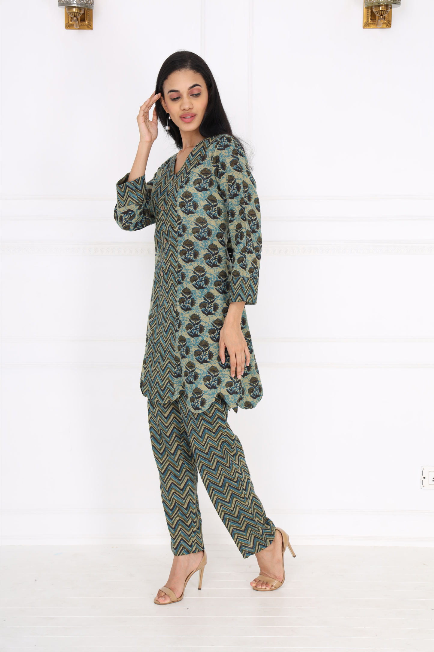 Madhubala - Set of 2