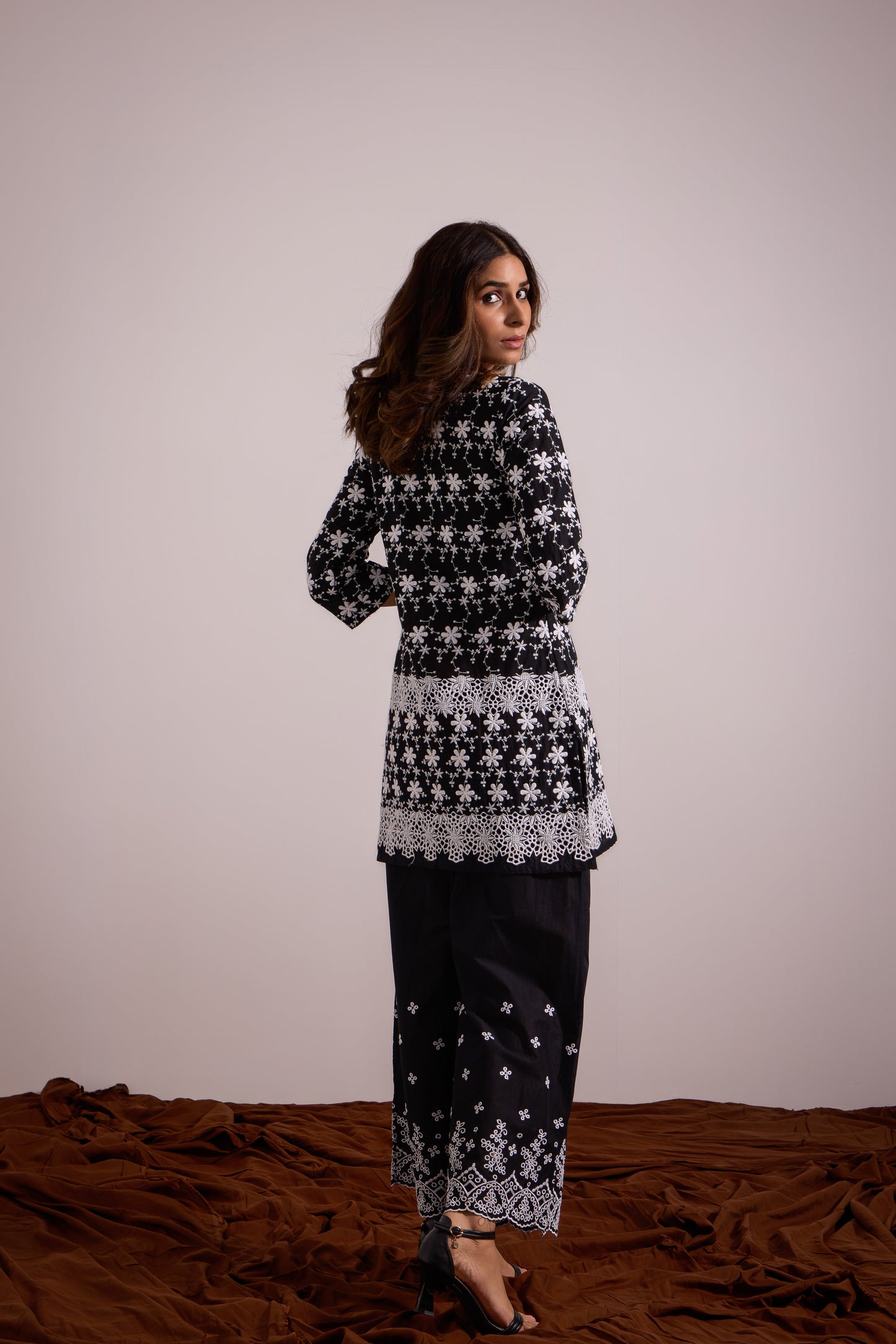 Mogra Co-ord Set